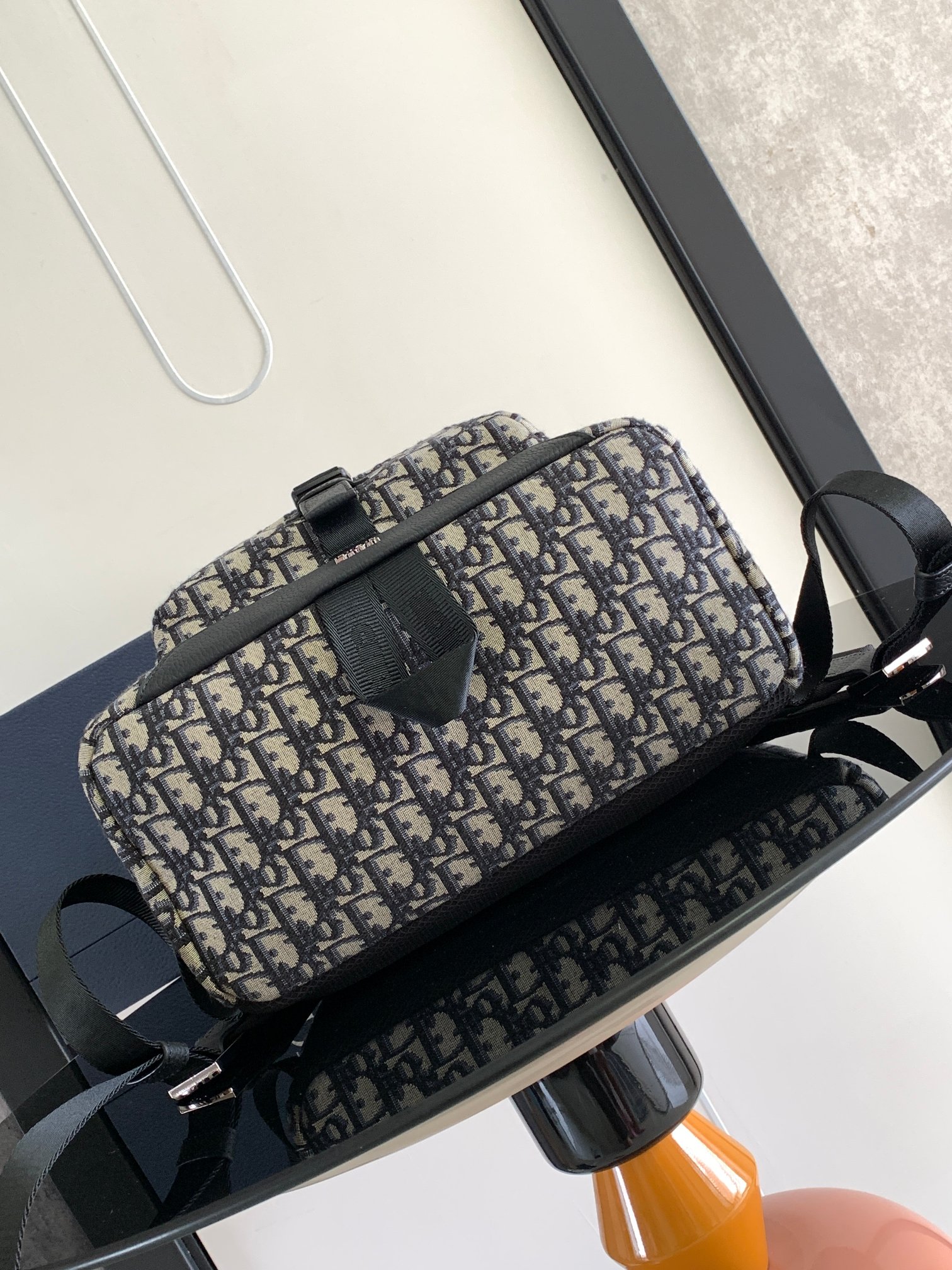 Diro Explorer Backpack-30 x 42 x 14.5CM