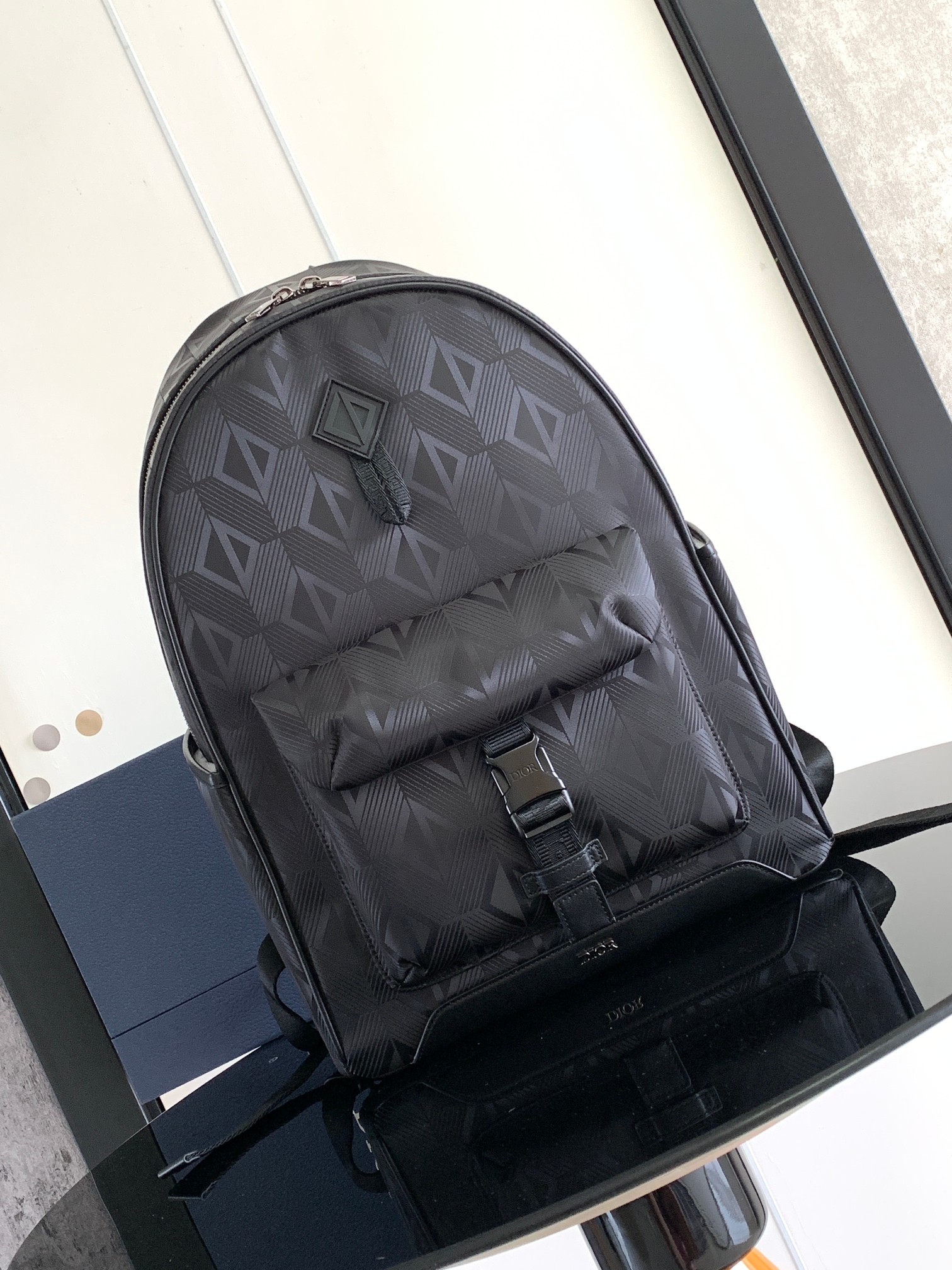 Diro Explorer Backpack-30 x 42 x 14.5CM