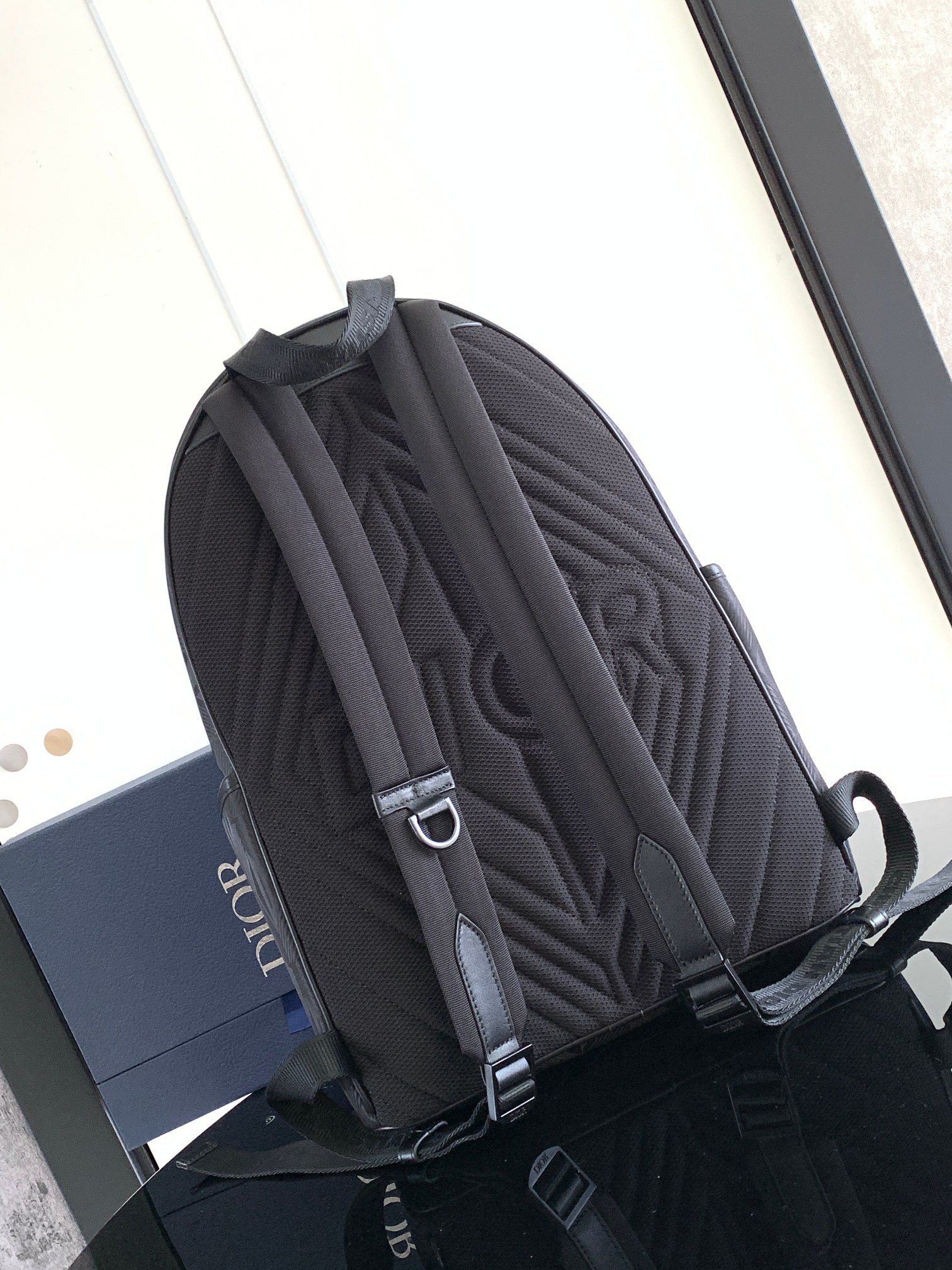 Diro Explorer Backpack-30 x 42 x 14.5CM