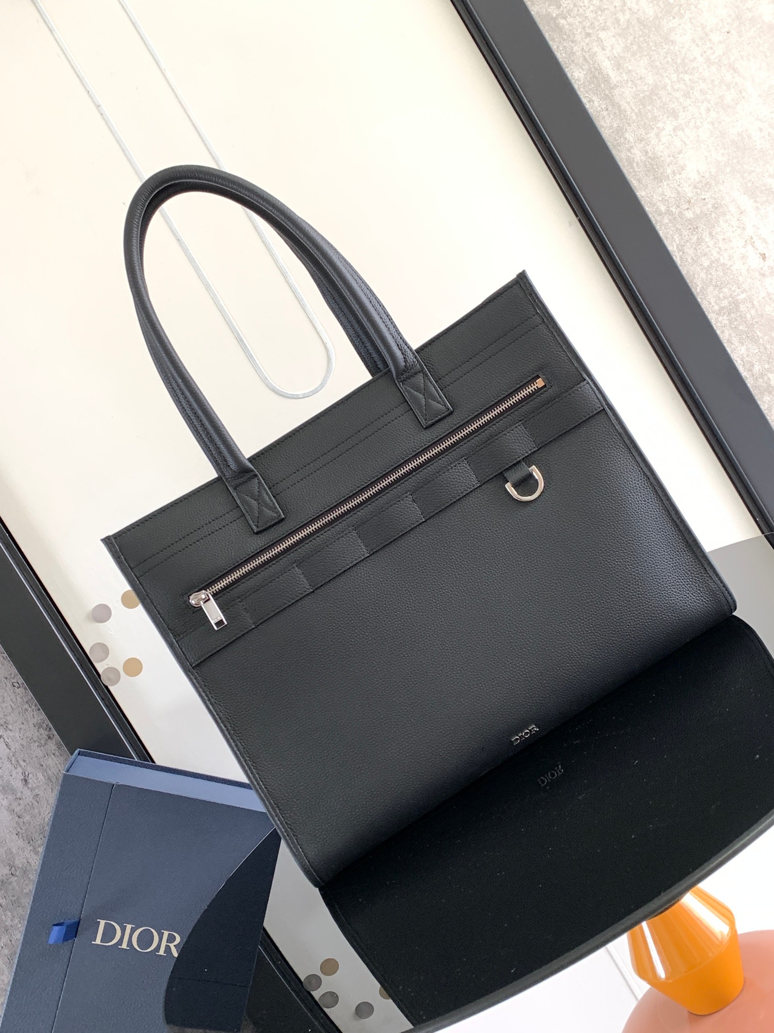 Diro Safari Tote-39 x 35 x 11CM