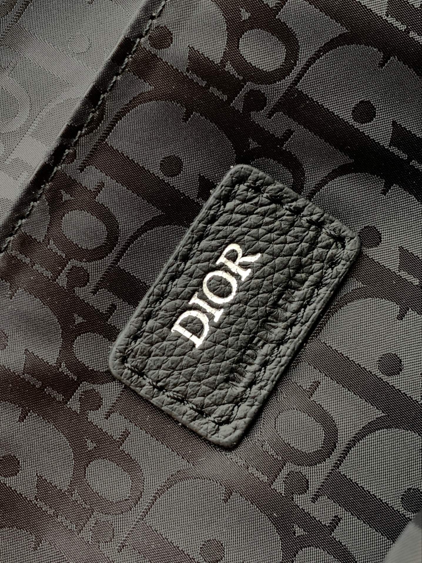 Diro Safari Tote-39 x 35 x 11CM