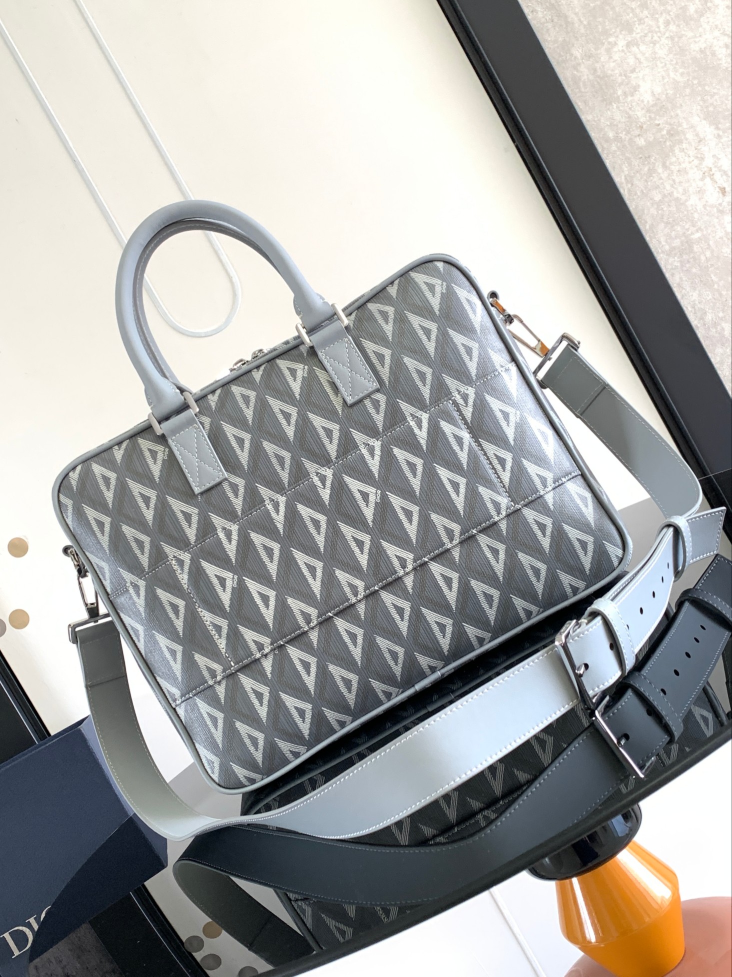 Diro Hit the Road Bag-36.5 x 26 x 11CM