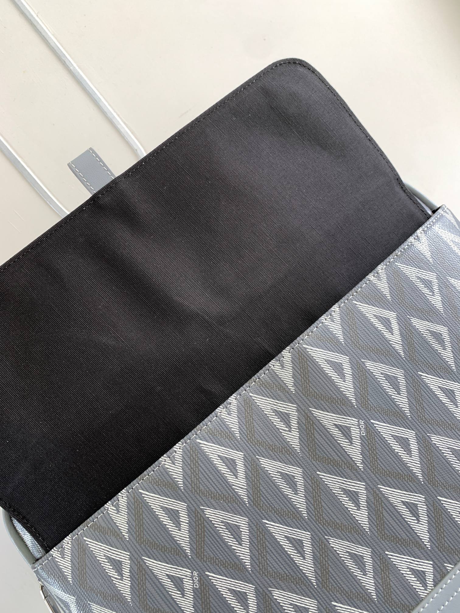 Diro Hit the Road Bag-36.5 x 26 x 11CM