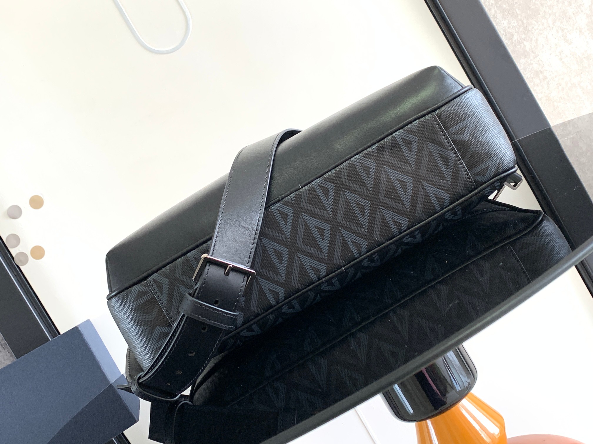 Diro Hit the Road Bag-36.5 x 26 x 11CM