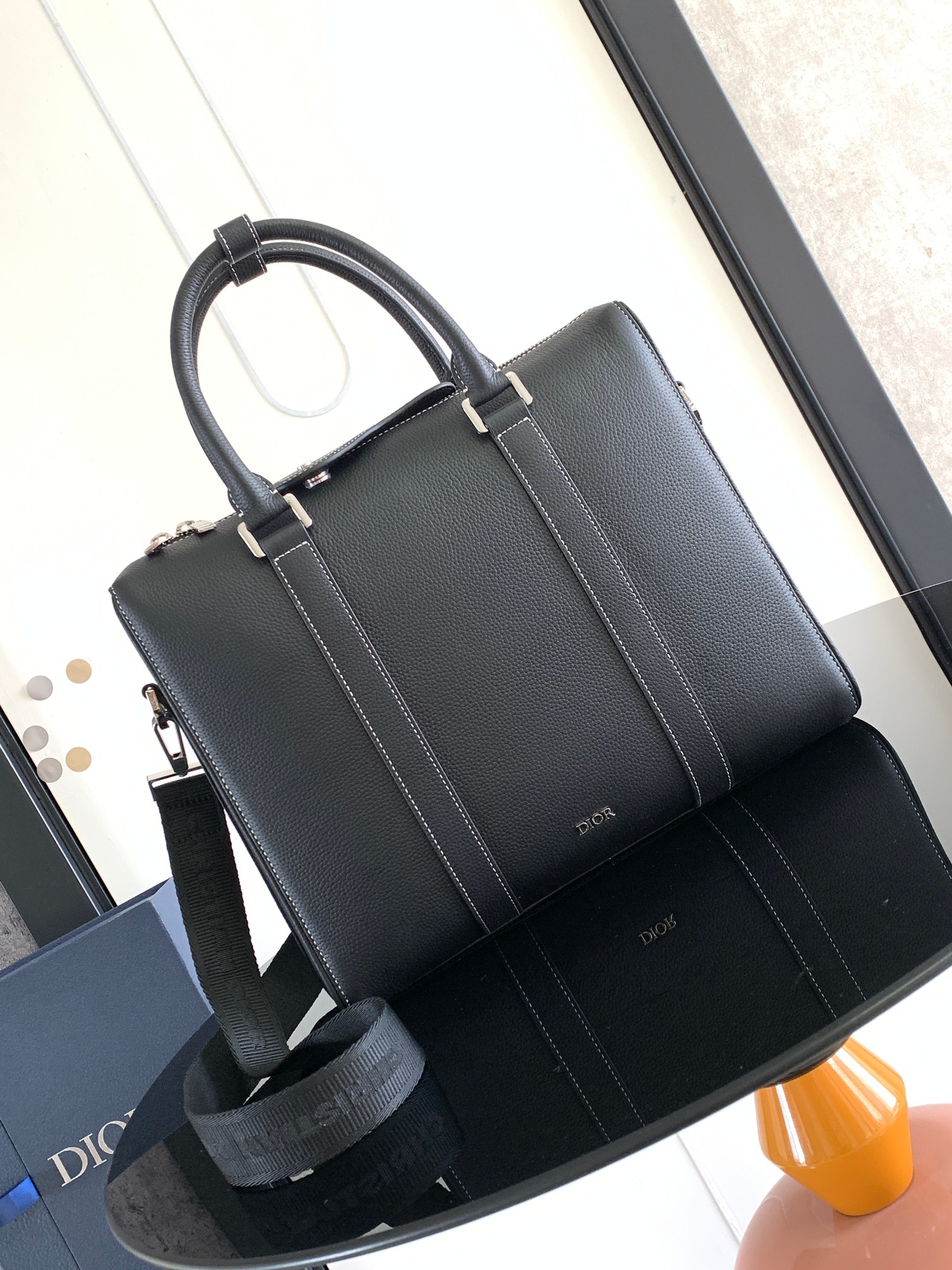 Diro Lingot Messenger Bag-35 x 27 x 6CM