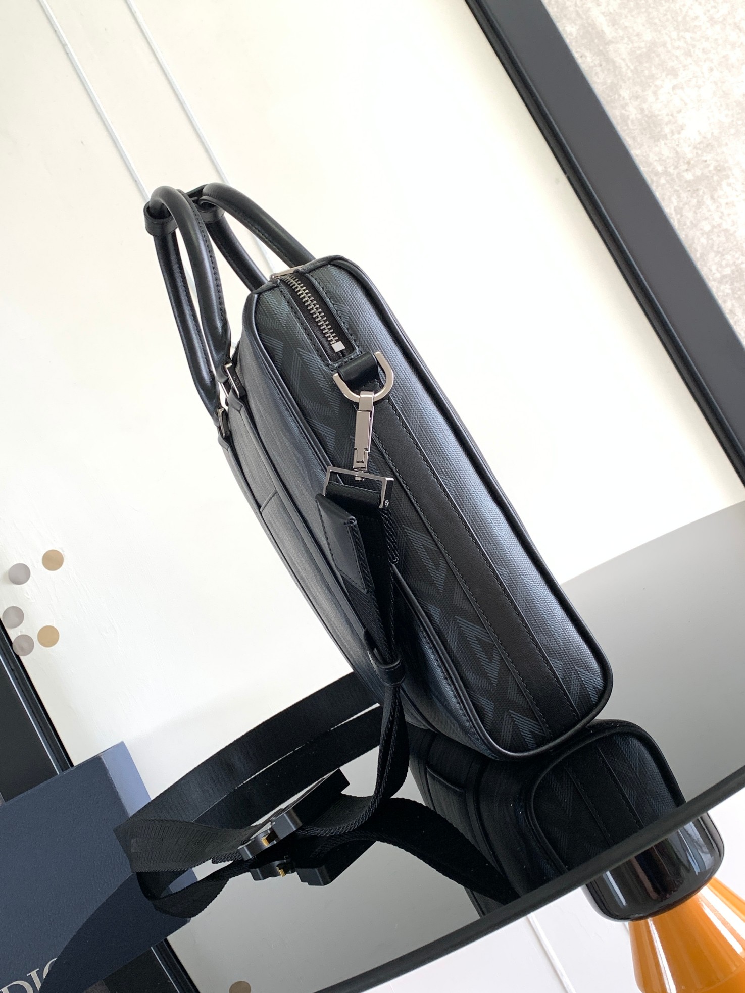 Diro Lingot Messenger Bag-35 x 27 x 6CM