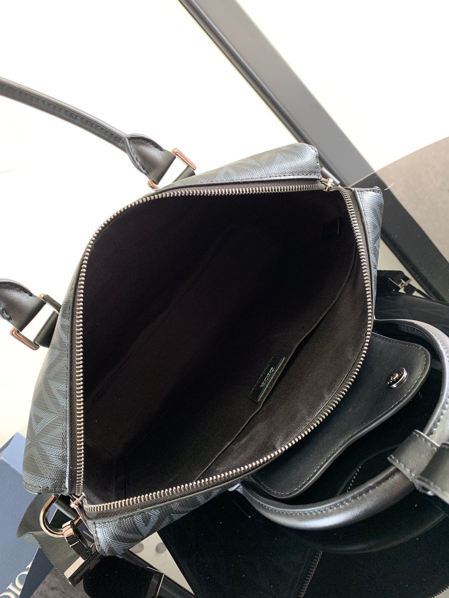 Diro Lingot Messenger Bag-35 x 27 x 6CM