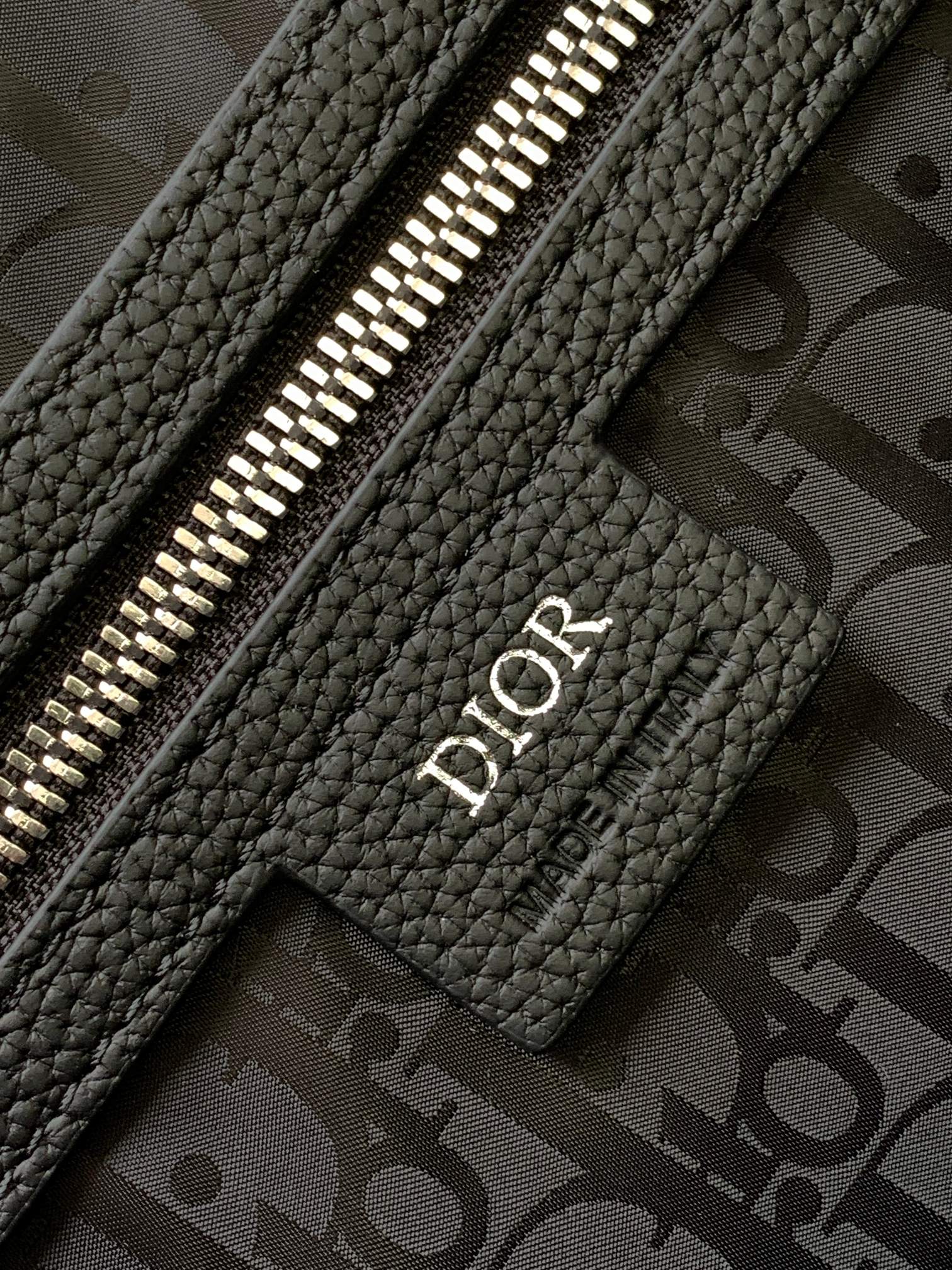 Diro Saddle Backpack-32 x 45 x 16CM