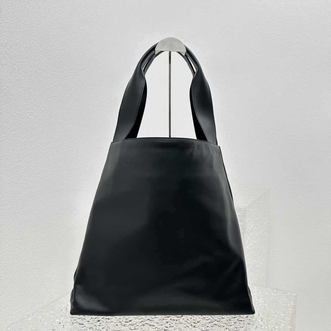 MiuMiu Hobo Tote-38.5*11*39CM