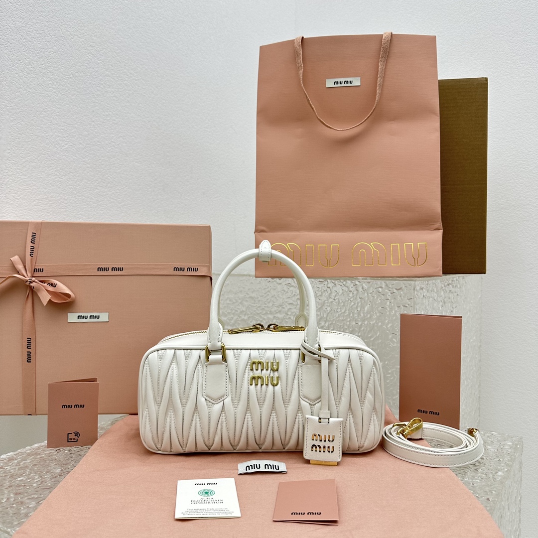 MiuMiu Vintage Rectangular Bag-27*12*9CM