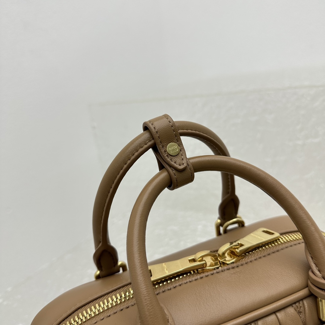 MiuMiu Vintage Rectangular Bag-23*12*8CM