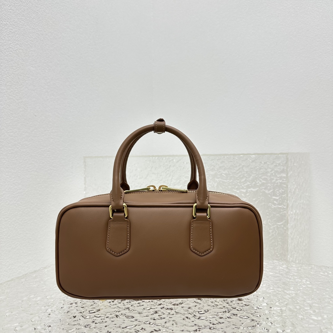 MiuMiu SS23 Softy Padded Bag-27*12*9CM