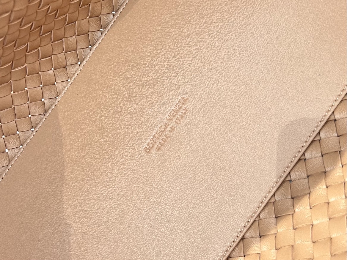 Bottega Veneta Cabat Tote-51*25*40CM