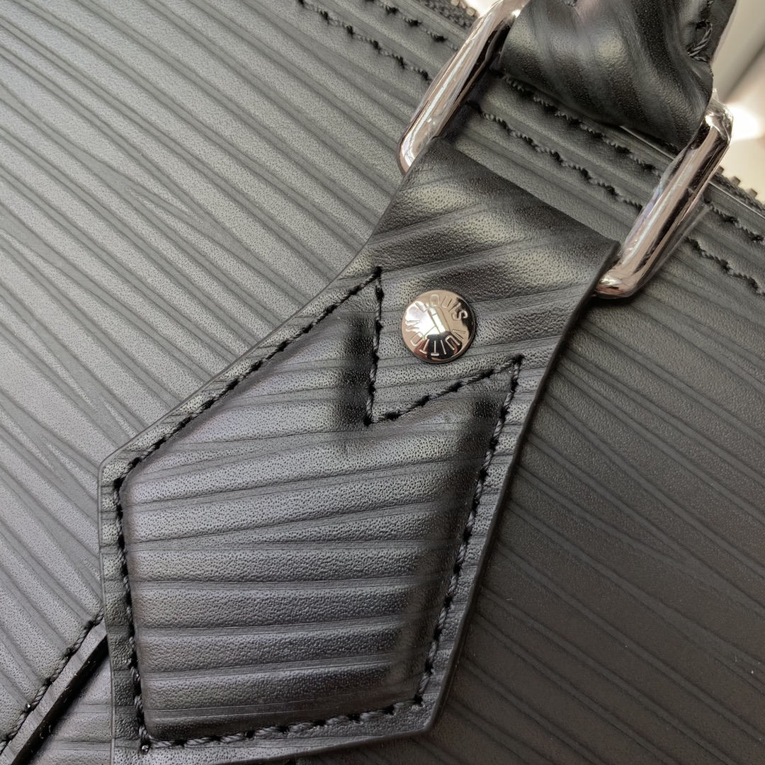 Louis Vuitton Alma Travel Bag-64 x 42 x 22CM