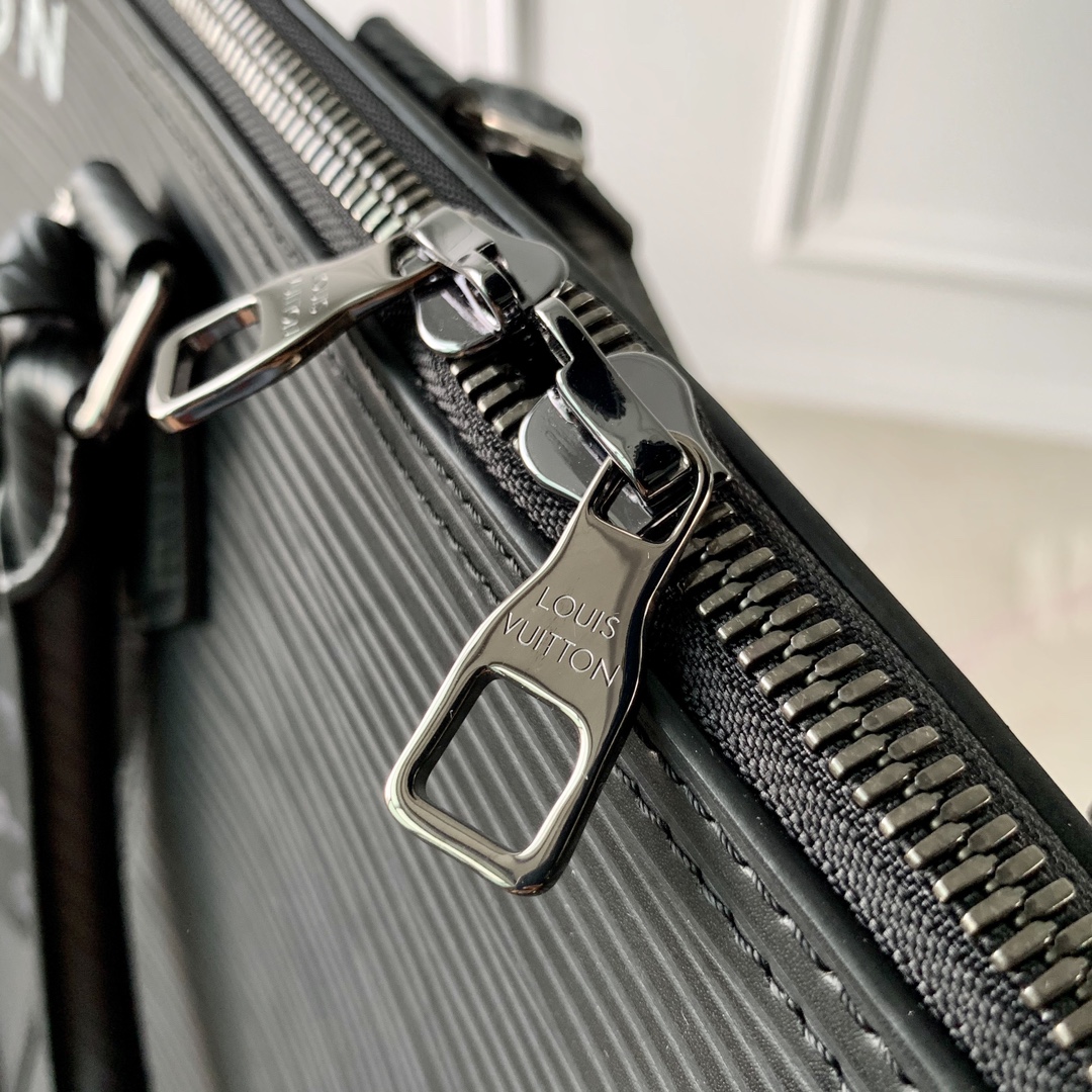 Louis Vuitton Alma Travel Bag-64 x 42 x 22CM