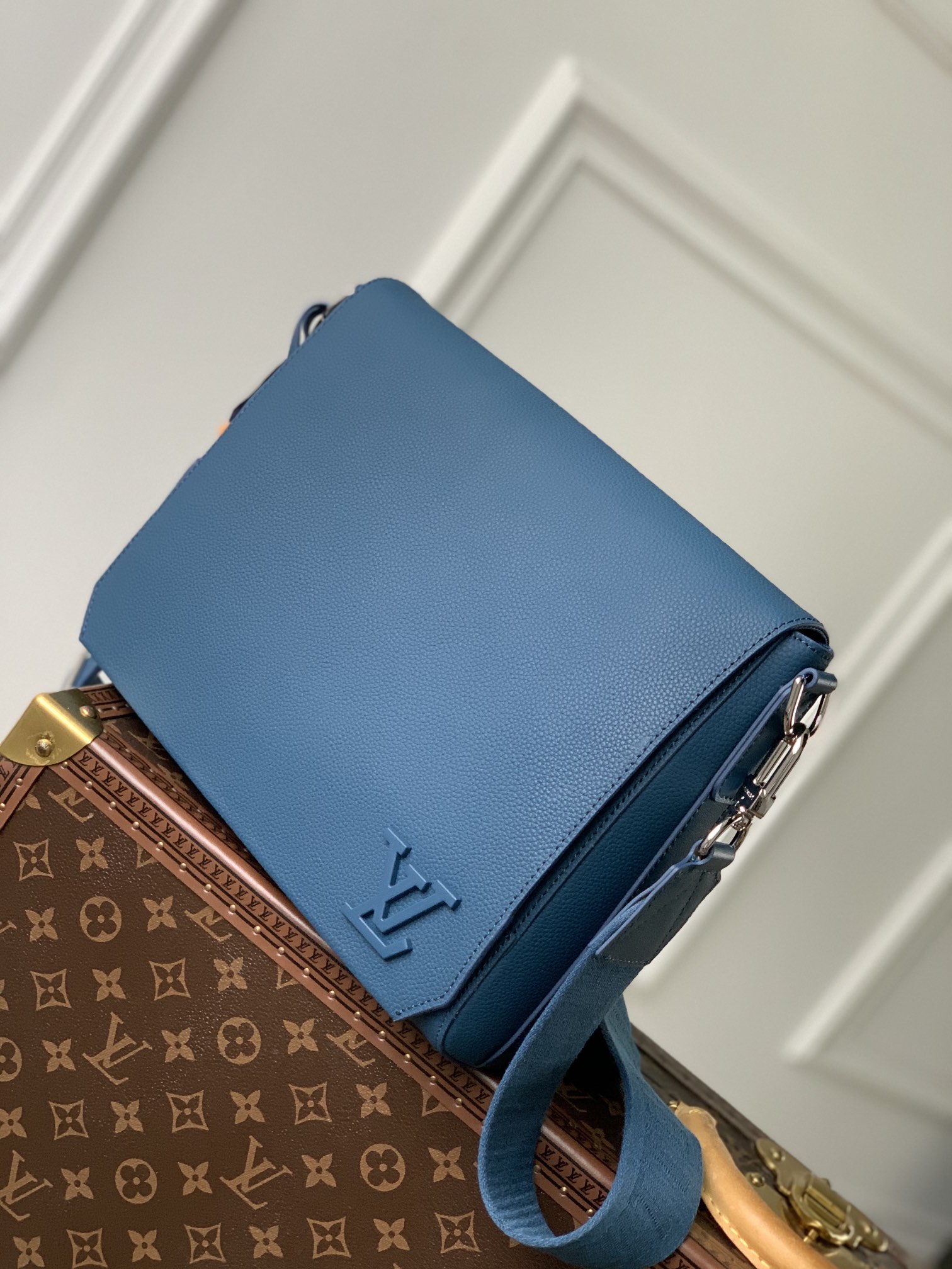 Louis Vuitton Aerogram Bag-M57080-28x24x10CM