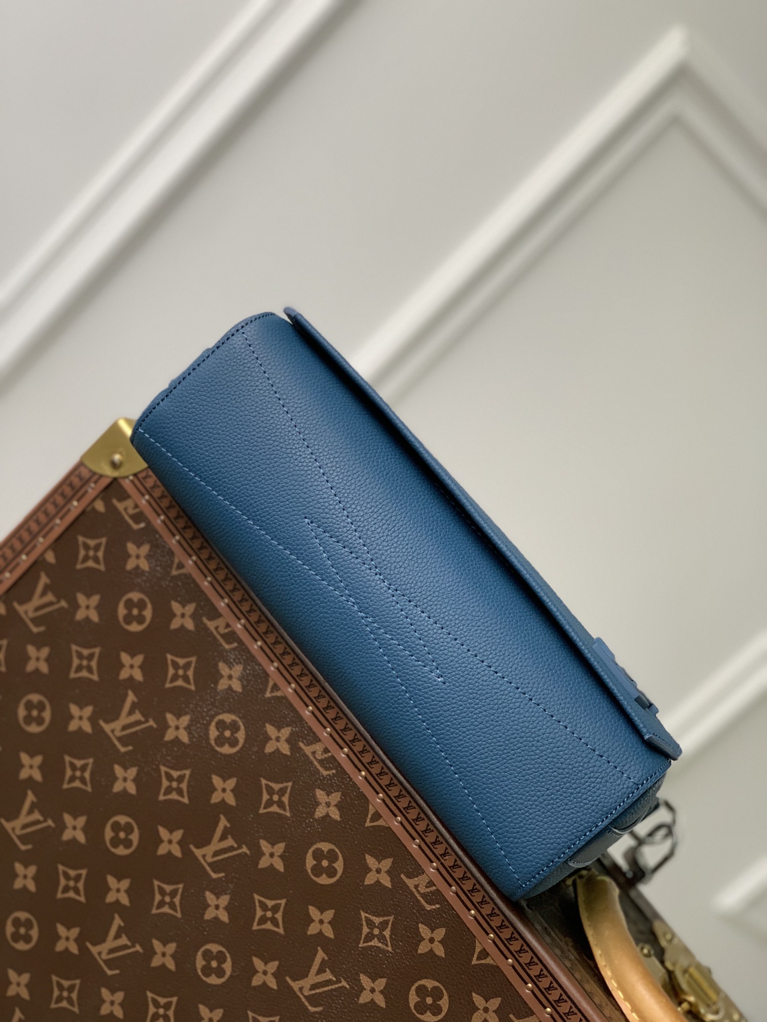 Louis Vuitton Aerogram Bag-M57080-28x24x10CM