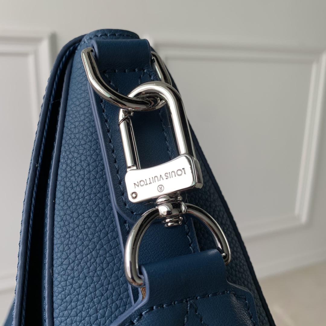 Louis Vuitton Aerogram Bag-M57080-28x24x10CM