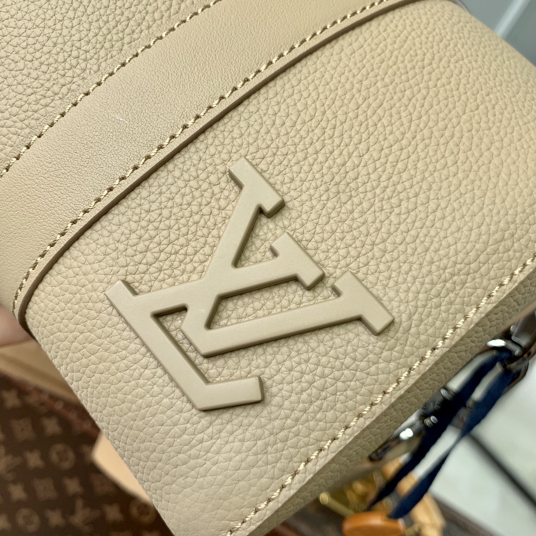 Louis Vuitton City Keepall-27x17x13CM
