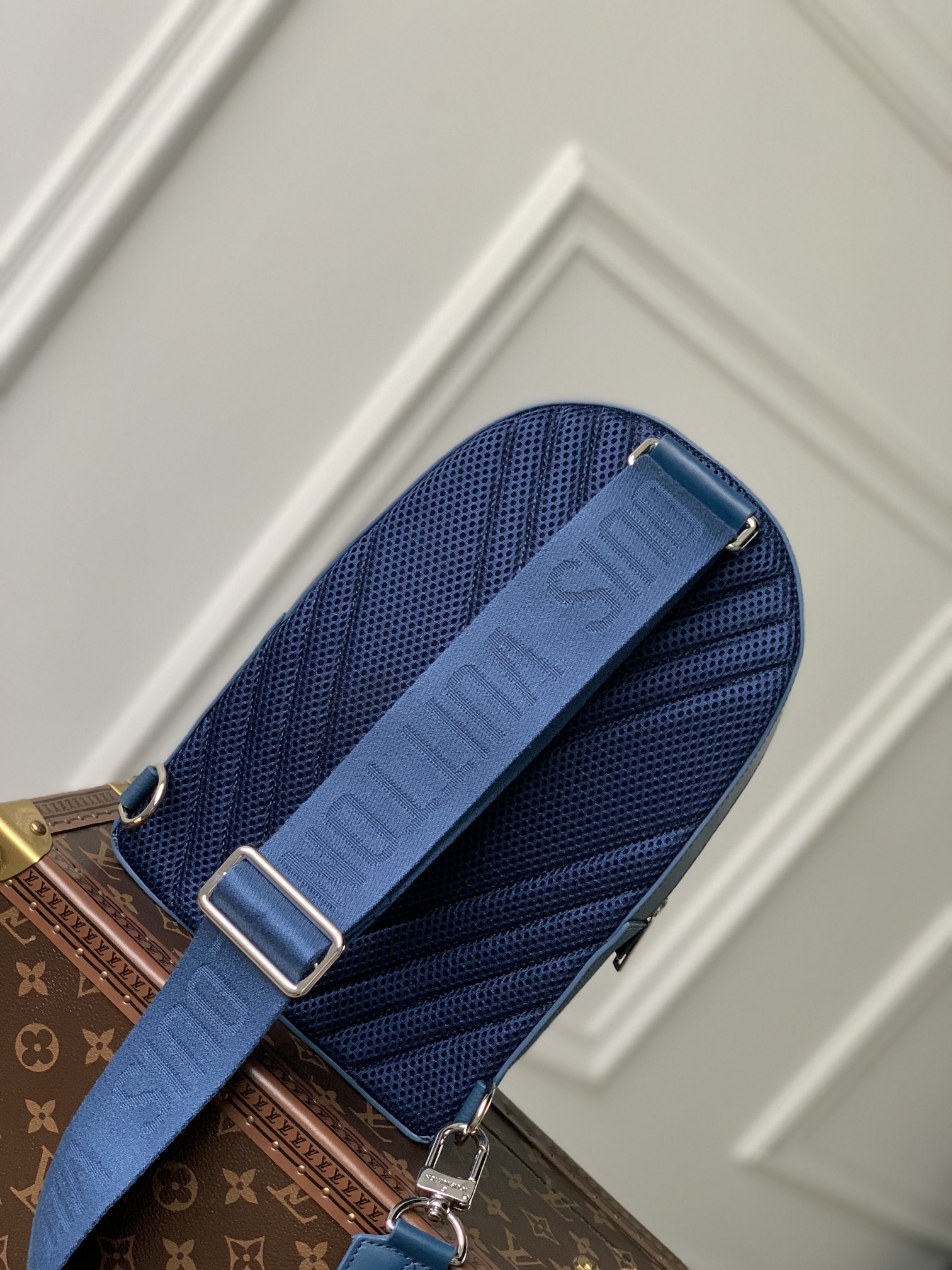 Louis Vuitton Pilot Backpack-20.0 x 30.0 x 4CM