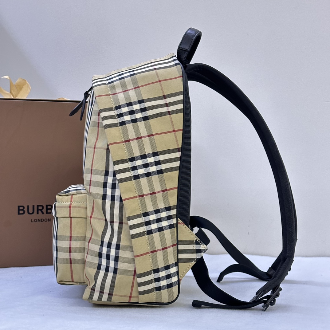 Burberry Backpack-30.5 x 14.5 x 42.5CM