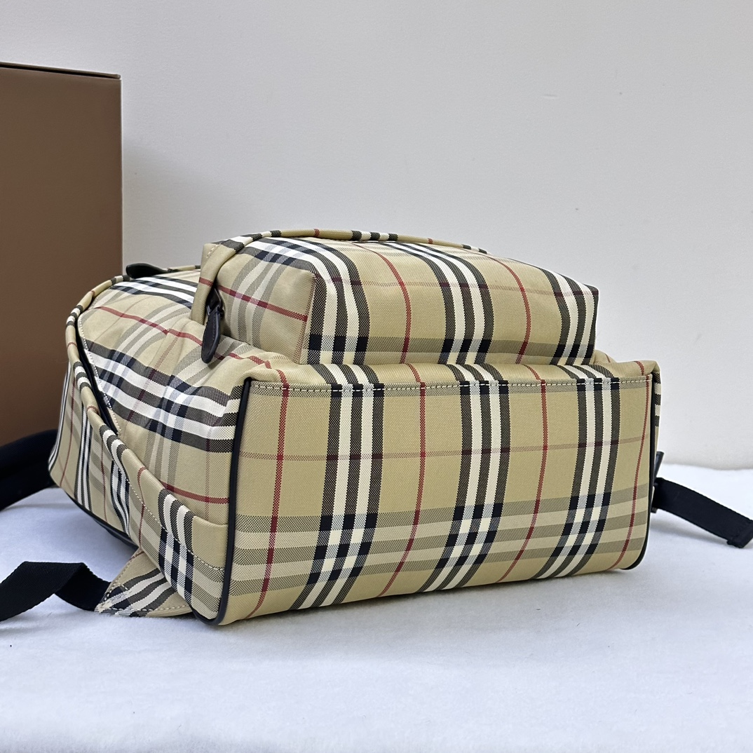 Burberry Backpack-30.5 x 14.5 x 42.5CM