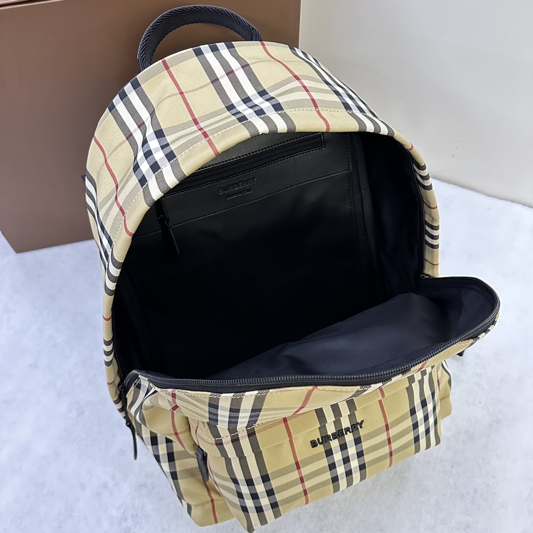 Burberry Backpack-30.5 x 14.5 x 42.5CM