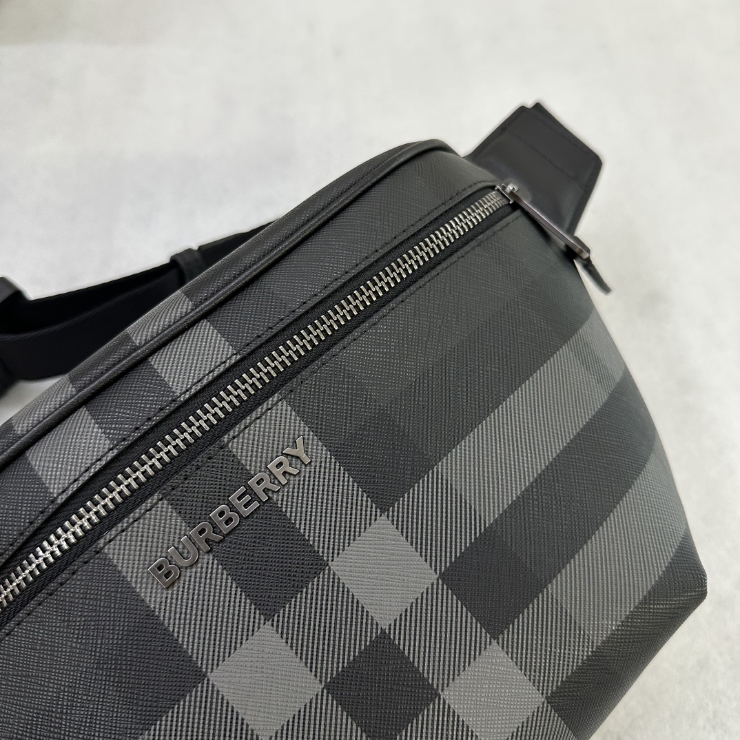Burberry Waist Bag-37.5 x 8 x 17CM
