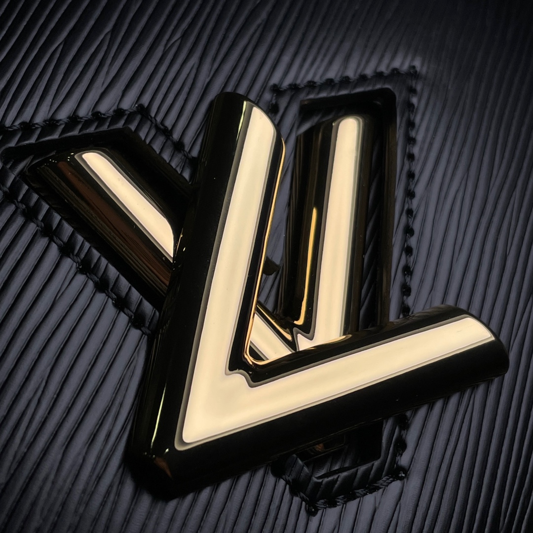 Louis Vuitton Twist Bag-M68750-19×13.5x4CM