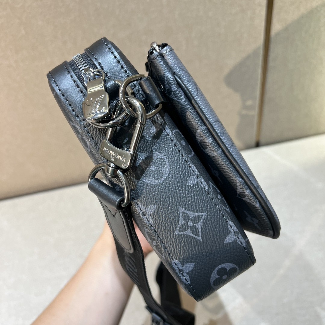 Louis Vuitton Trio Messenger Bag -M22481-25 x 18.5 x 7CM