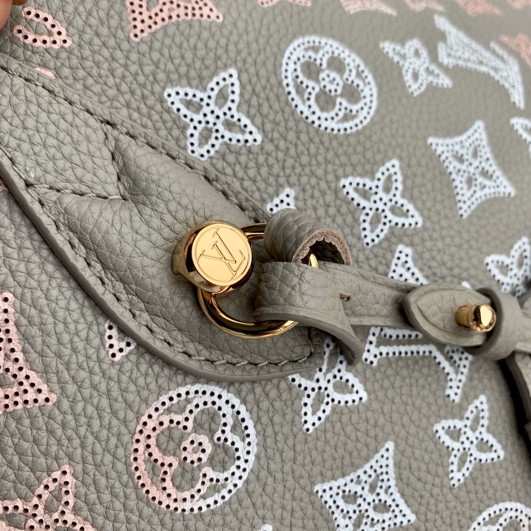 Louis Vuitton Blossom Handbags-30*27.5*16CM