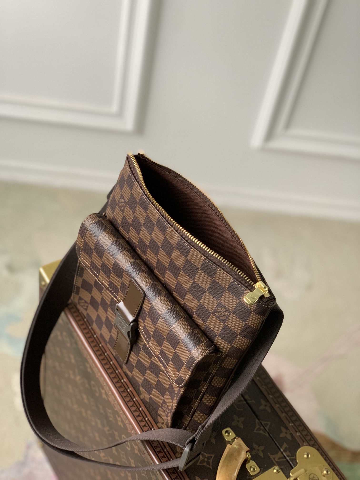 Louis Vuitton Vintage Bag-24X24X5CM