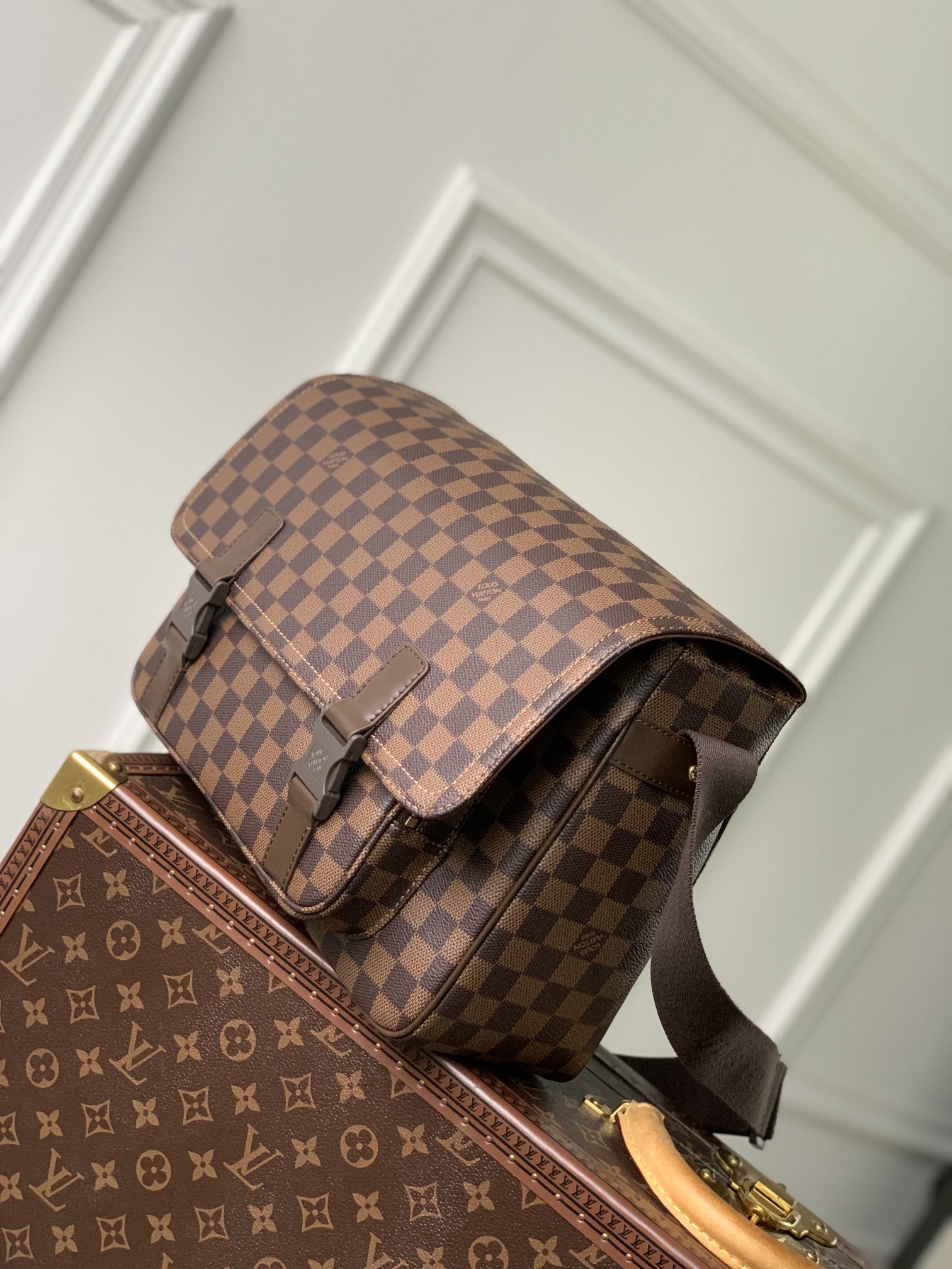 Louis Vuitton Vintage Messenger Bag-34×18×23CM