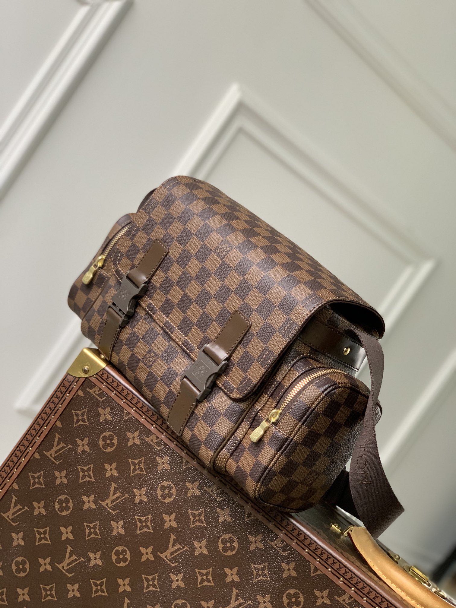 Louis Vuitton Vintage Messenger Bag-35×12×30CM
