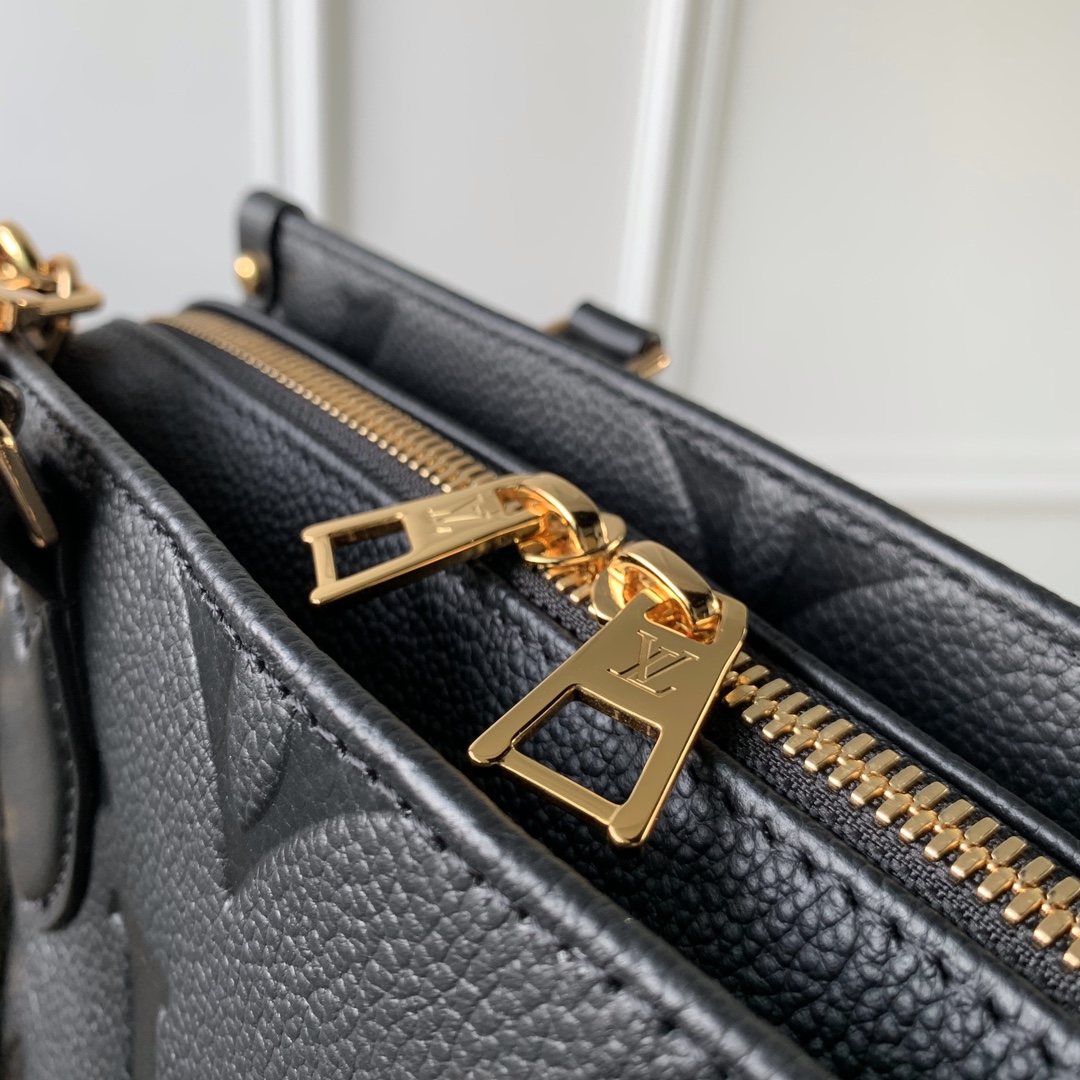 Louis Vuitton OnTheGo East West Handbag-M23640-25*13*10CM