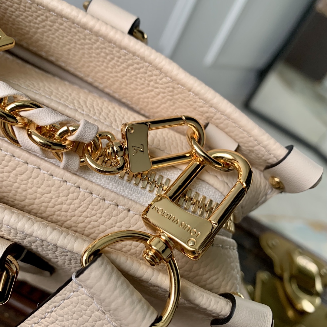Louis Vuitton OnTheGo East West Handbag-M23640-25*13*10CM