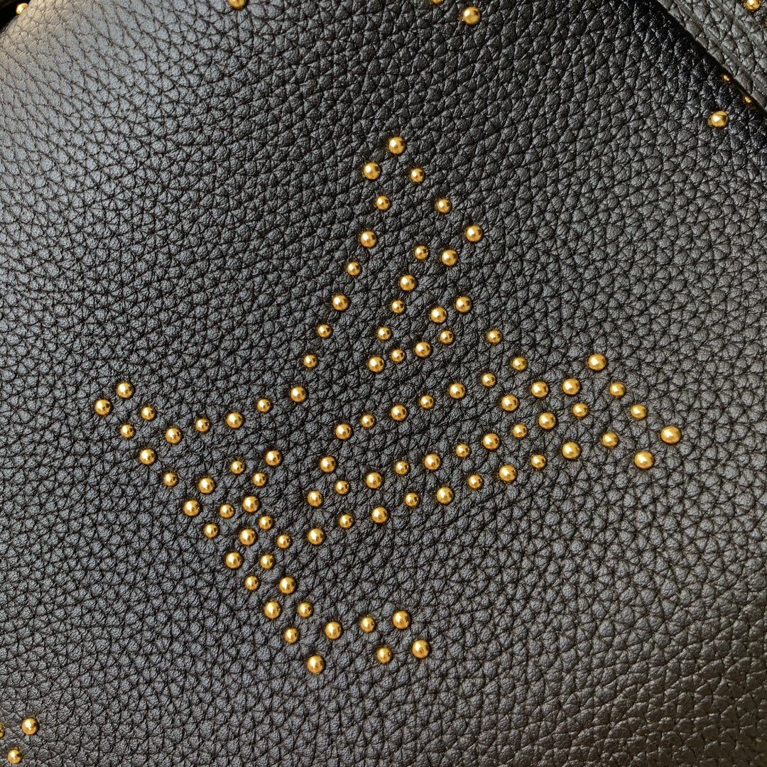 Louis Vuitton M22985 NeoNoe BB Handbag-20*20*13CM