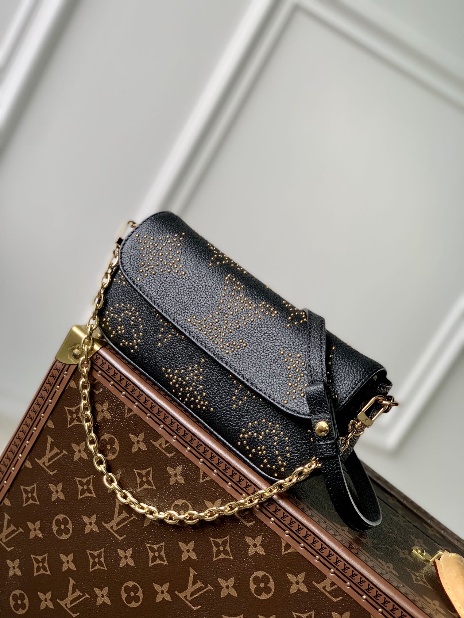Louis Vuitton Wallet on Chain Ivy-23.5 x 12.0 x 4.3 CM