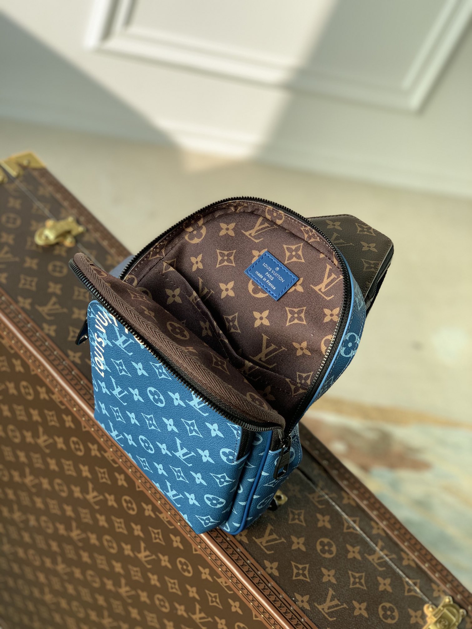 Louis Vuitton Damier Graphite Avenue Bag-20 *31 x*10CM
