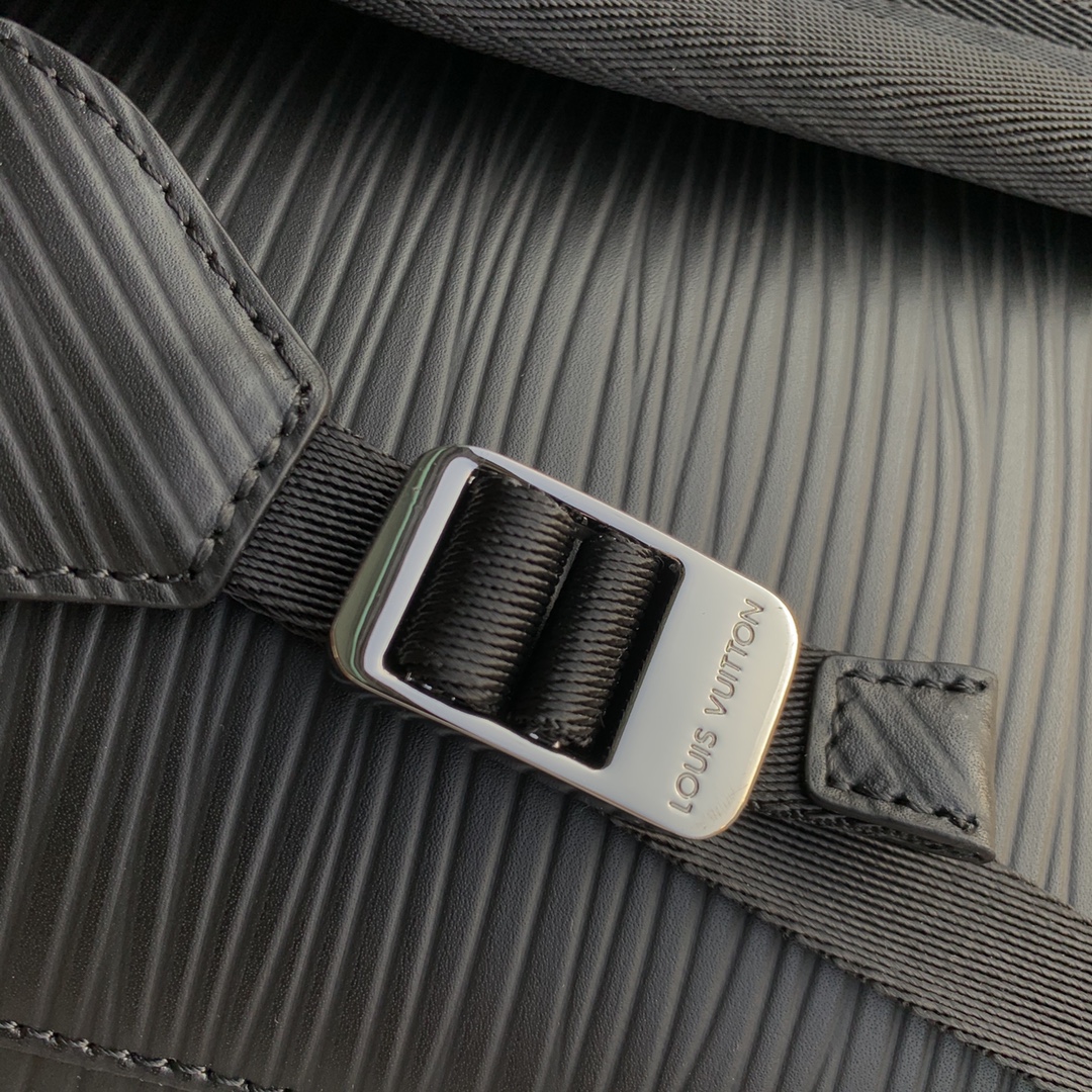 Louis Vuitton x YK Christopher Backpack M21978-38*44*21CM