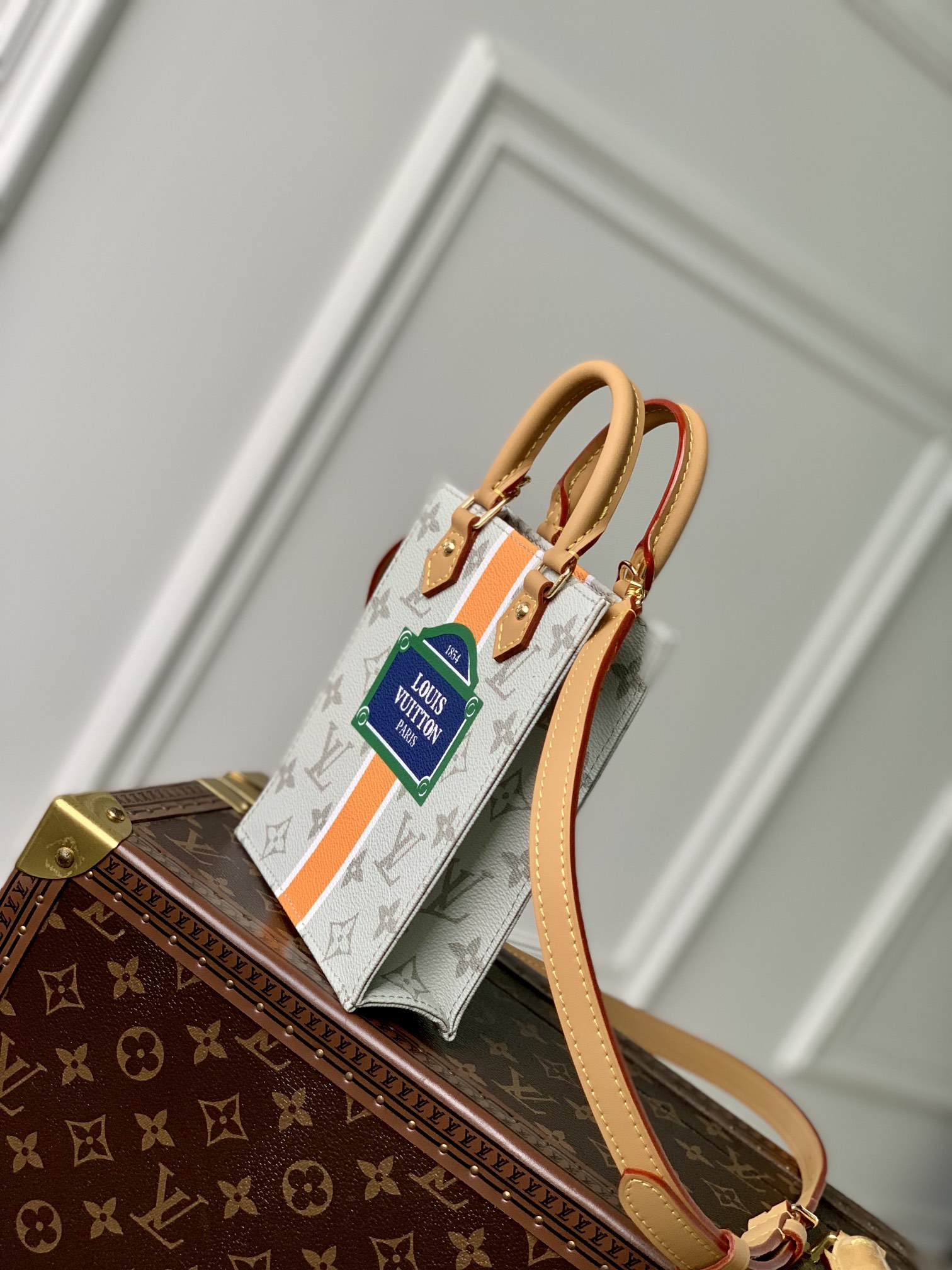 Louis Vuitton Petit Sac Plat -14 x 17 x 5CM