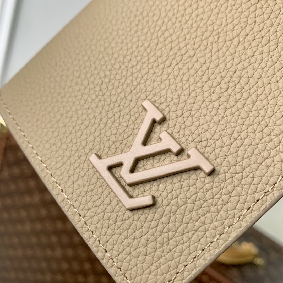 Louis Vuitton Wallet-10*19*2CM