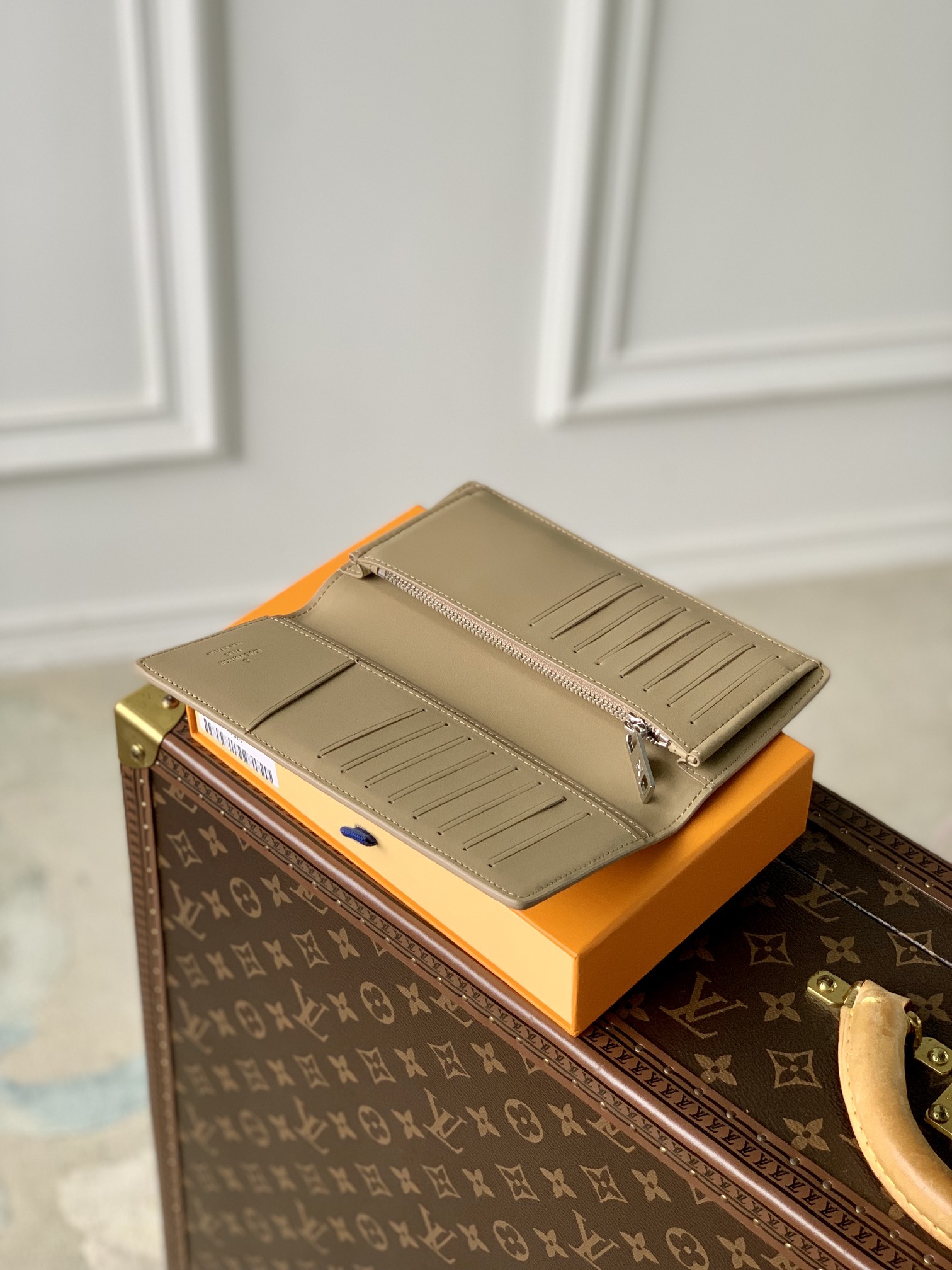 Louis Vuitton Wallet-10*19*2CM