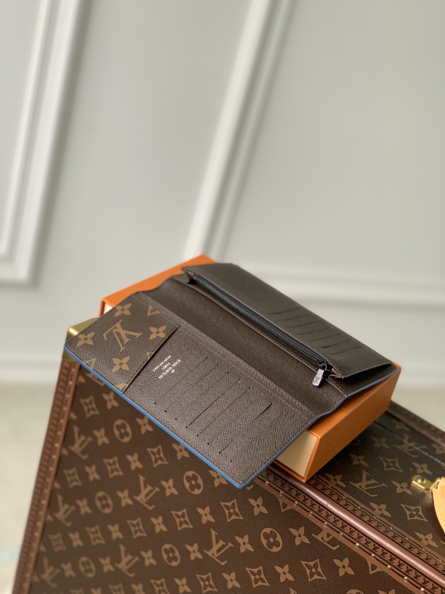 Louis Vuitton Wallet-10*19*2CM