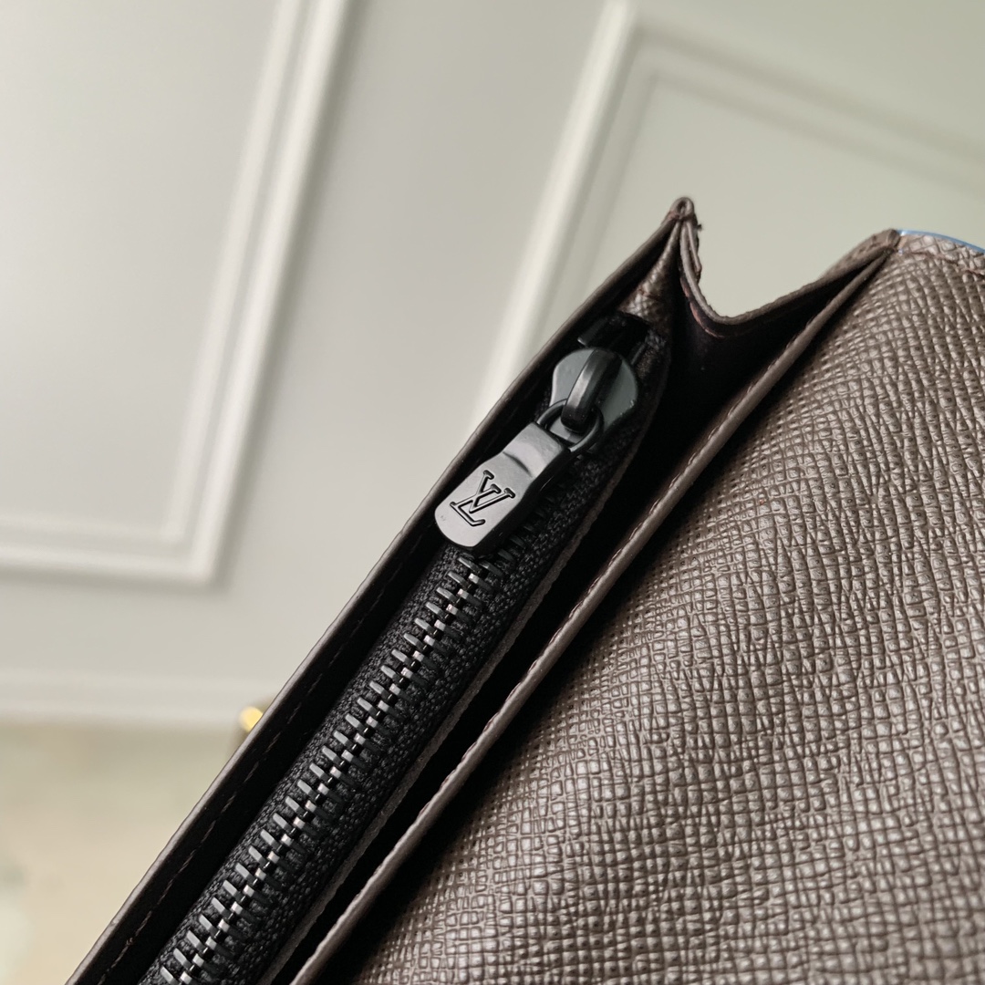 Louis Vuitton Wallet-10*19*2CM