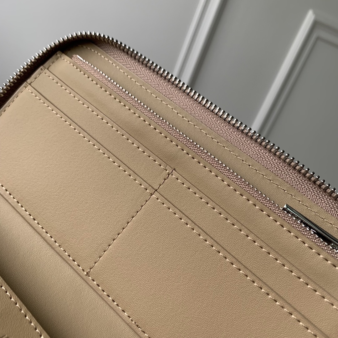 Louis Vuitton Zippy Wallet M82529-20*10CM