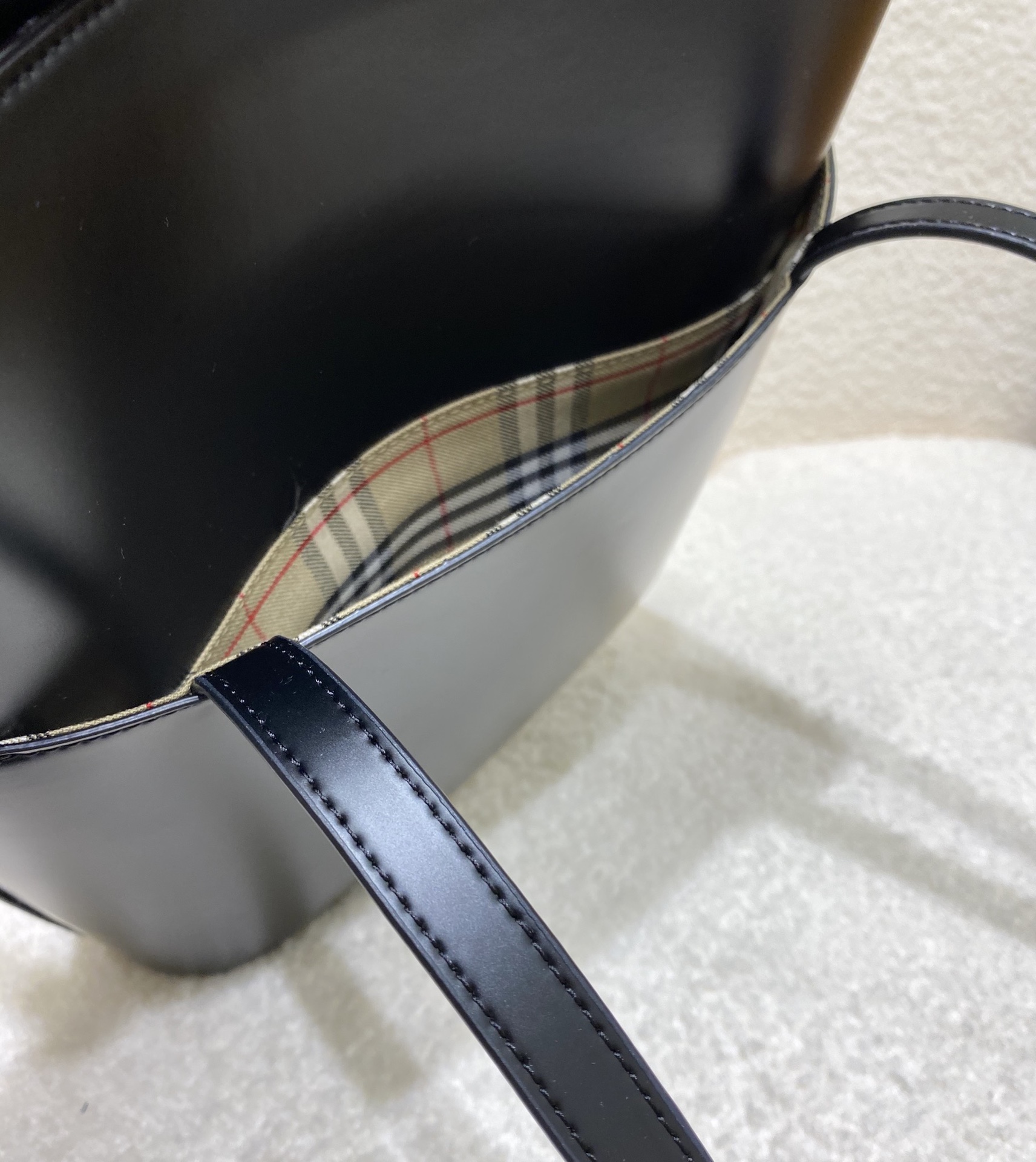 Burberry Tote