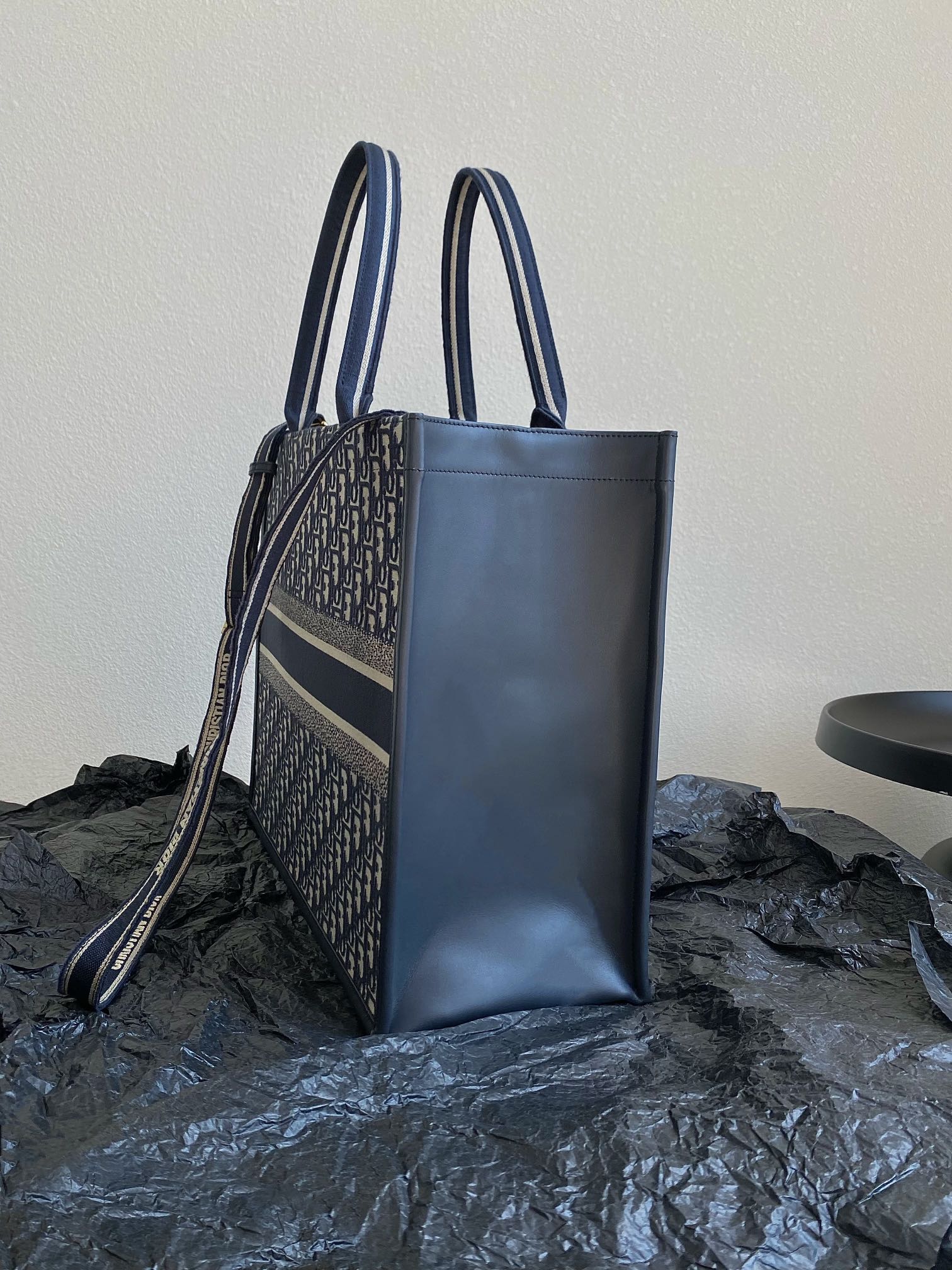 Diro Book Tote Bags-42*32*5CM