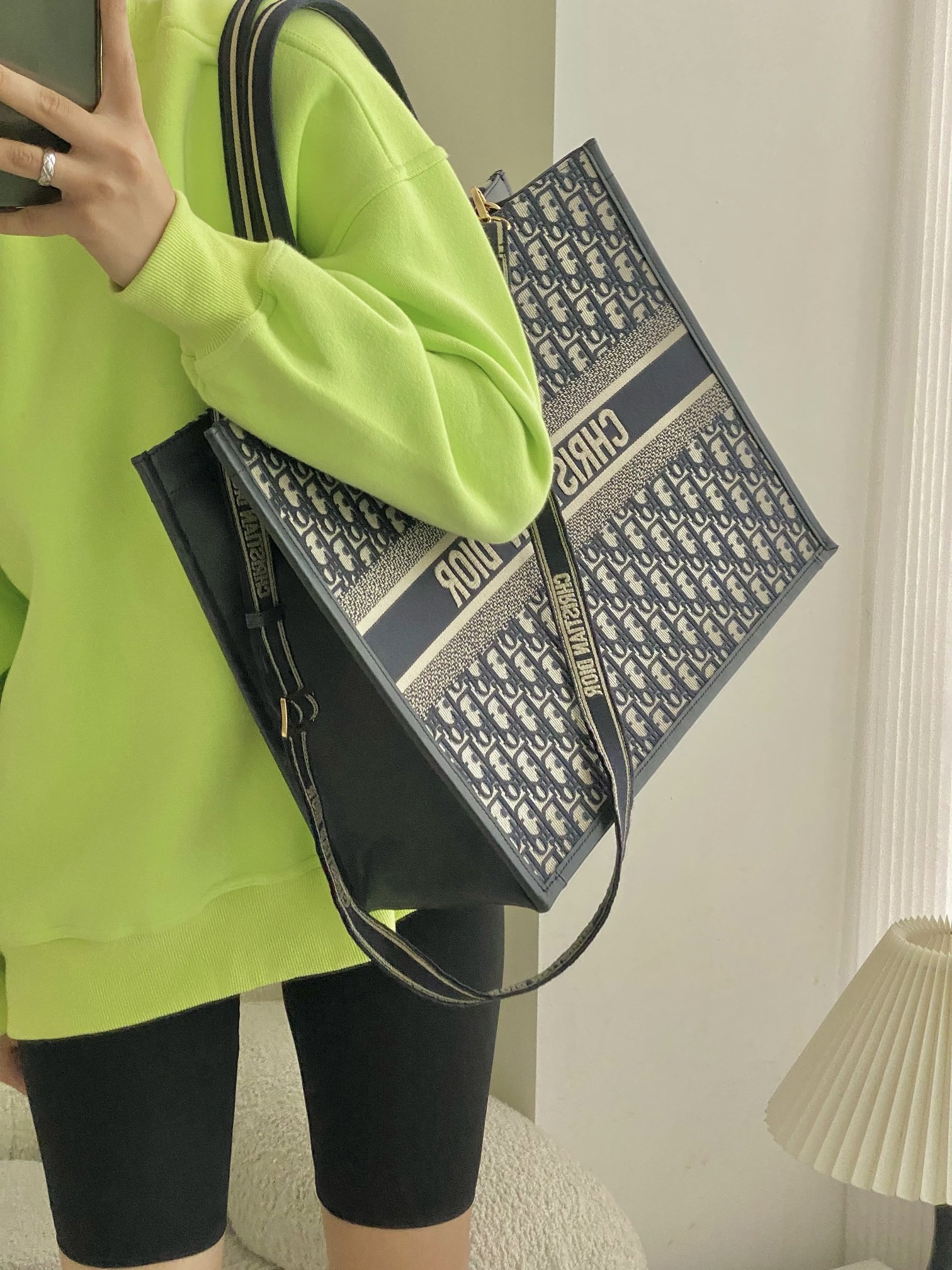 Diro Book Tote Bags-42*32*5CM