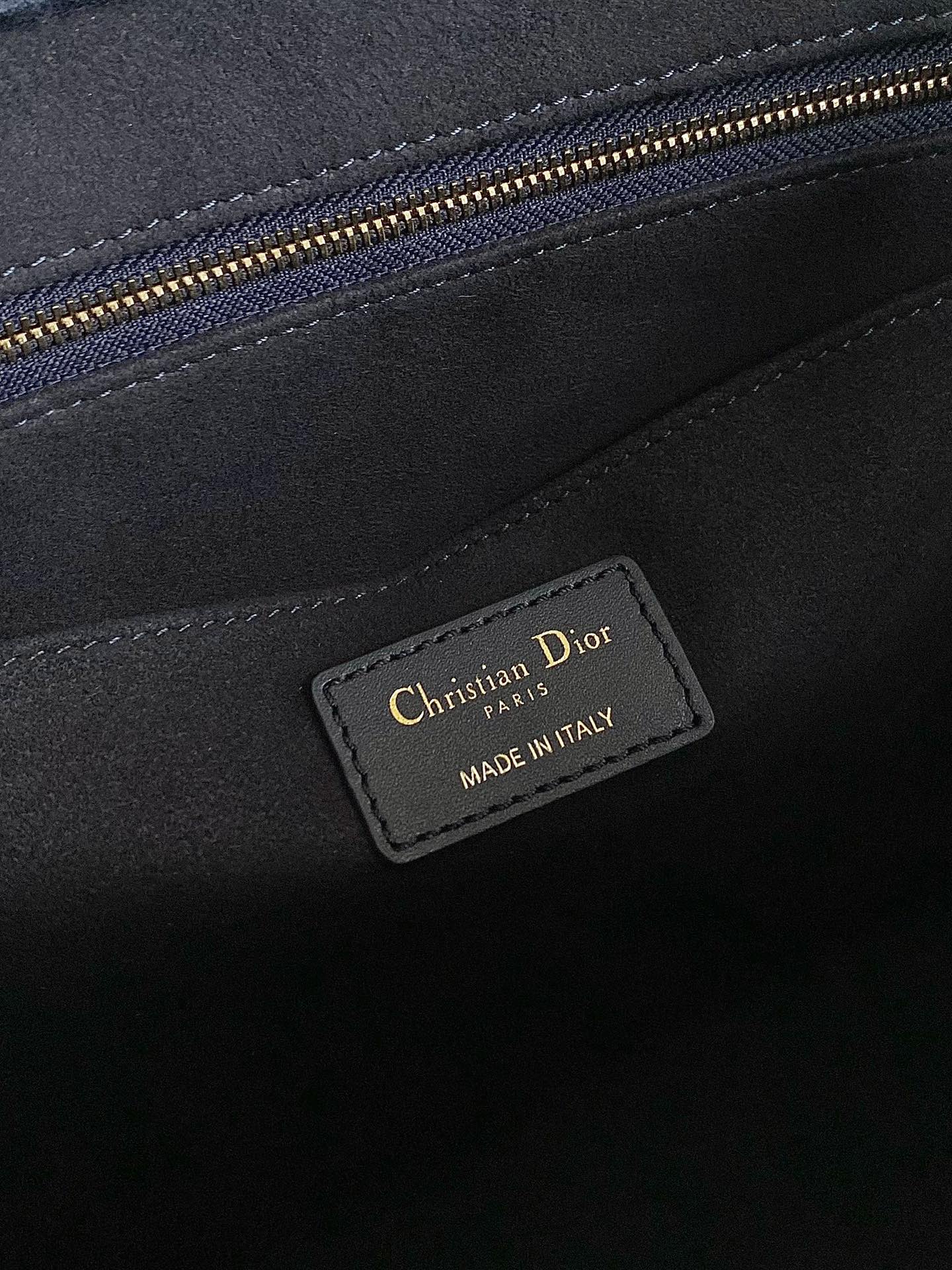 Diro Small Book Tote-36.5CM